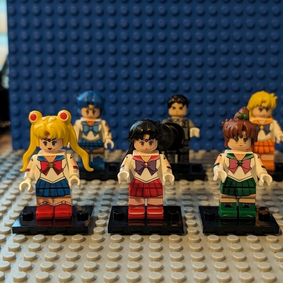 8 Minifigures- Sailor Moon Anime Series TV Show Building Block Toy Action Figure - Picture 2 of 5